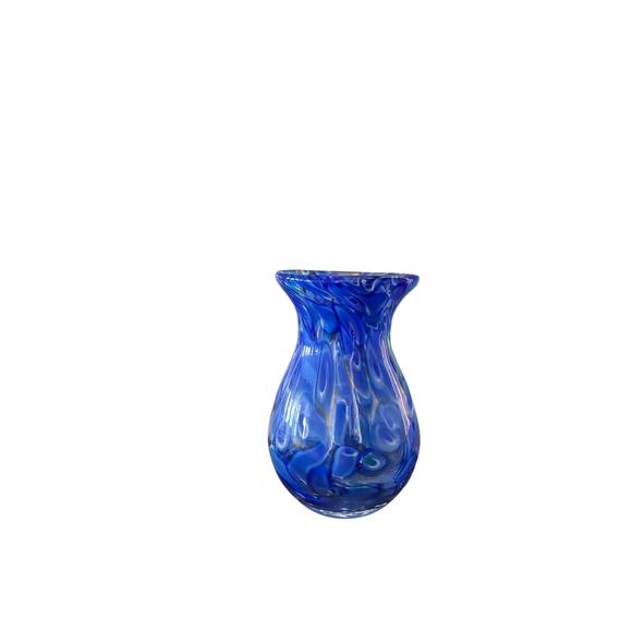 Mid Century Modern Merano Glass Vase, 5 1/2" tall Blue Hand blown glass vintage - Picture 4 of 5